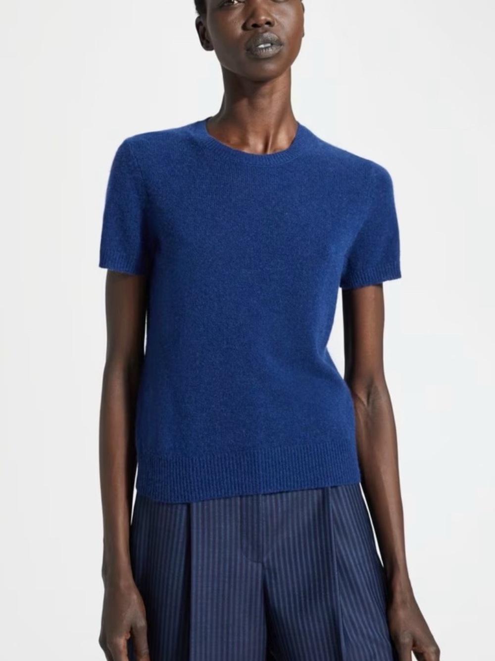 THEORY Basic Tee Feather Cashmere in Navy Sapphire Size S